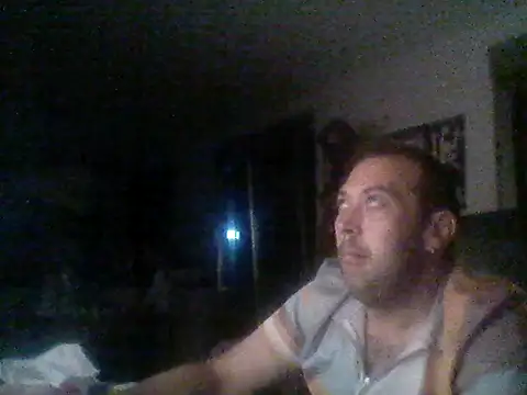 Snapshot of SirFrankonde chatting on July 2026 09:02:01 PM SirFrankonde online show from July 2026 09:02:01 PM
