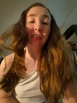 Roughredhead421 online show from June 2026 07:52:01 AM