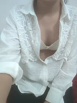 sushmita0 online show from June 2026 01:42:02 PM