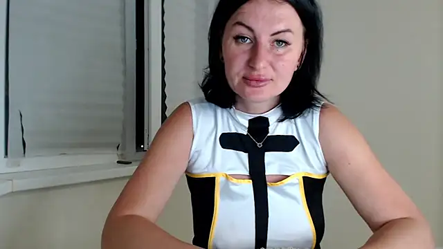 Snapshot of KimmmyVelour chatting on July 2026 08:57:02 PM KimmmyVelour online show from July 2026 08:57:02 PM