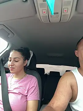 crazzy-couple online show from June 2026 03:43:01 PM