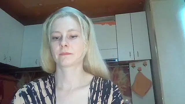 Vexieeka online show from July 2026 07:05:02 PM