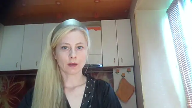 Vexieeka online show from July 2026 02:12:02 PM