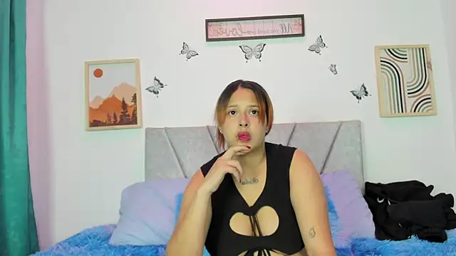CamilaStartt online show from June 2026 04:17:01 AM