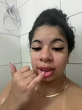 curlygirl777 online show from June 2026 03:57:02 AM