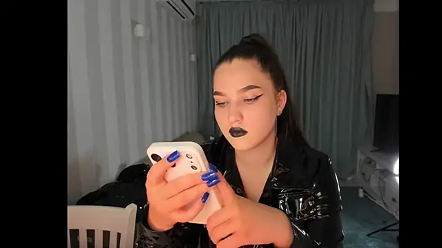 Snapshot of LatexDominatrix chatting on July 2026 06:34:02 PM LatexDominatrix online show from July 2026 06:34:02 PM