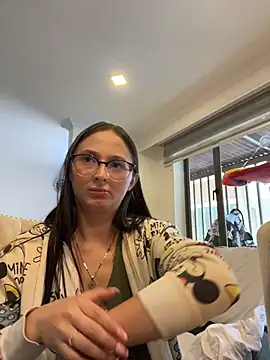 Maddy roouse online show from July 2026 04:18:02 PM
