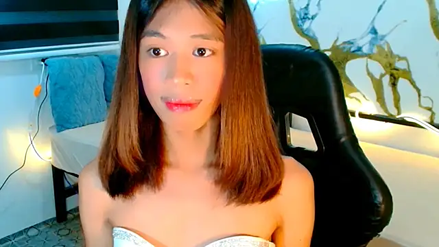 Velvet Aurora online show from July 2026 04:19:01 AM