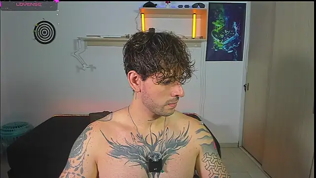 Snapshot of ARES_TATTO chatting on July 2026 02:21:01 PM ARES TATTO online show from July 2026 02:21:01 PM