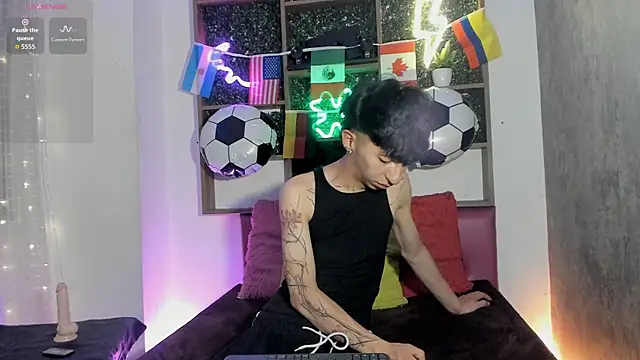 Dominik lux online show from July 2026 06:47:02 AM