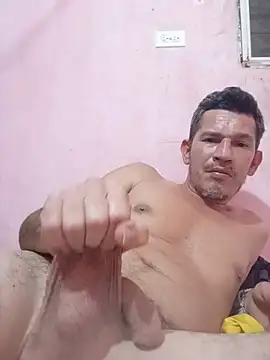 gustabo1985 online show from July 2026 05:25:01 AM