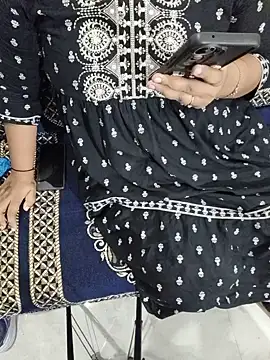 aanu miss online show from July 2026 06:32:01 PM