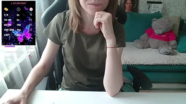   Alisa   online show from July 2026 04:01:01 PM