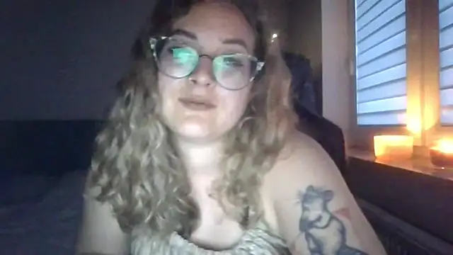 LucyTease online show from July 2026 06:45:01 PM