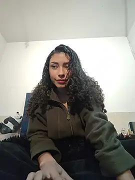 Danna-tella online show from July 2026 05:27:02 AM