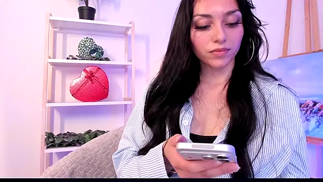 Kitty Prettyy online show from July 2026 07:23:01 AM