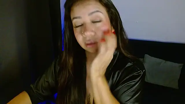 lispetite online show from November 2025 06:49:01 AM