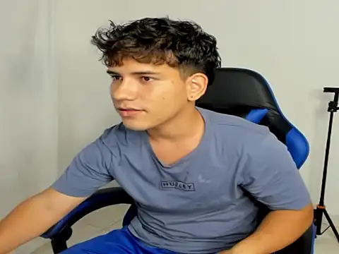 johhan bigcock online show from July 2026 03:11:02 AM