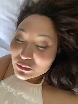 Aisha90x online show from July 2026 01:03:02 PM
