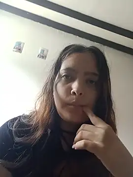 alana2030 online show from August 2026 04:05:02 PM