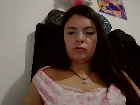 samygarces32 online show from July 2026 08:44:01 PM
