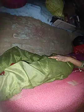 Snapshot of priyaamit chatting on July 2026 04:02:02 PM priyaamit online show from July 2026 04:02:02 PM
