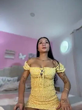 Snapshot of sofiasirena chatting on July 2026 02:05:17 AM sofiasirena online show from July 2026 02:05:17 AM
