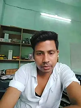 Snapshot of guru8340 chatting on July 2026 11:47:01 AM guru8340 online show from July 2026 11:47:01 AM