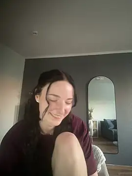 Snowhiite online show from July 2026 06:57:02 PM
