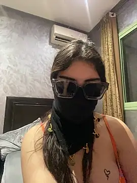 Snapshot of DODOBARBI chatting on July 2026 08:00:02 PM DODOBARBI online show from July 2026 08:00:02 PM