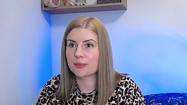 Snapshot of alisenties chatting on March 2026 04:10:01 PM alisenties online show from March 2026 04:10:01 PM