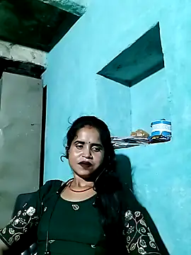 Simran Love143 online show from July 2026 05:48:02 PM