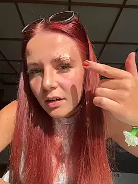 Nina-Sophie online show from July 2026 04:10:02 PM