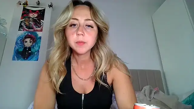 Ashtonrae4 online show from July 2026 06:03:02 PM