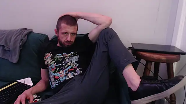 jackstrawstagger online show from December 2024 11:22:01 PM