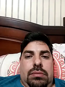 Snapshot of robredoj chatting on November 2025 03:18:02 AM robredoj online show from November 2025 03:18:02 AM