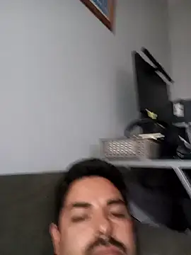 Snapshot of robredoj chatting on January 2026 02:05:02 AM robredoj online show from January 2026 02:05:02 AM