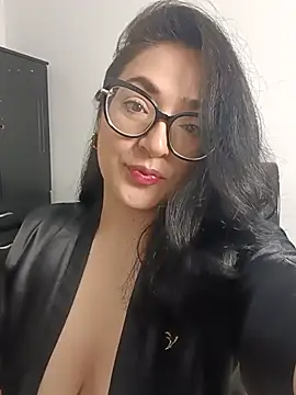 Pamelaa Mar online show from July 2026 08:43:02 AM