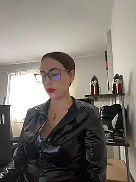 Snapshot of valery_mistress chatting on July 2026 06:39:01 PM valery mistress online show from July 2026 06:39:01 PM