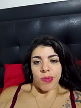 LUNA x19 online show from July 2026 11:57:02 PM
