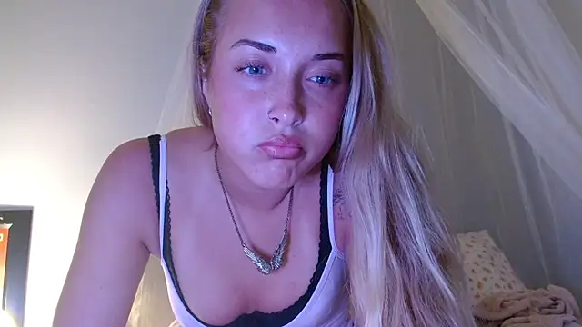 rozzygrace online show from July 2026 02:42:01 AM