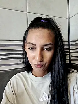 Andreea C online show from July 2026 09:27:01 AM