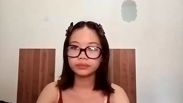 YunaSato online show from August 2026 03:39:01 AM
