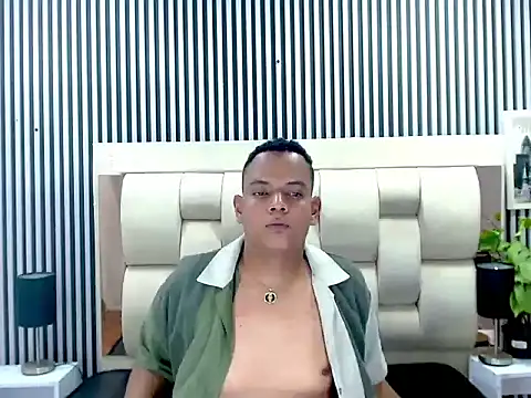 Snapshot of Papi_95 chatting on August 2026 12:59:02 PM Papi 95 online show from August 2026 12:59:02 PM