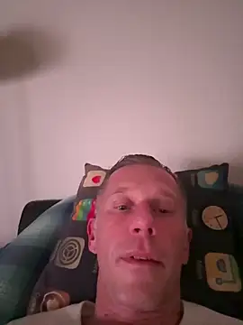 slaveboy2016xh online show from December 2024 08:10:02 PM