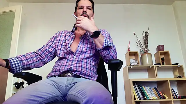 ChrisKox online show from April 2026 04:38:02 AM