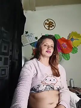 Snapshot of kattydirtylol chatting on April 2026 12:00:02 PM kattydirtylol online show from April 2026 12:00:02 PM
