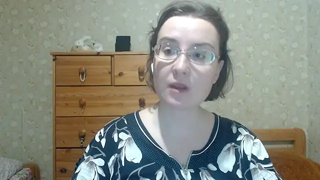 Smart Rose online show from March 2026 07:52:01 PM