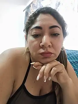 kendra fire online show from May 2026 04:47:01 PM