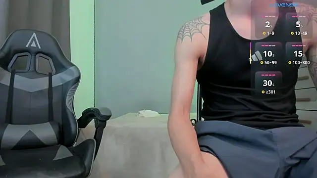 AyJeeEm online show from July 2026 08:11:01 PM